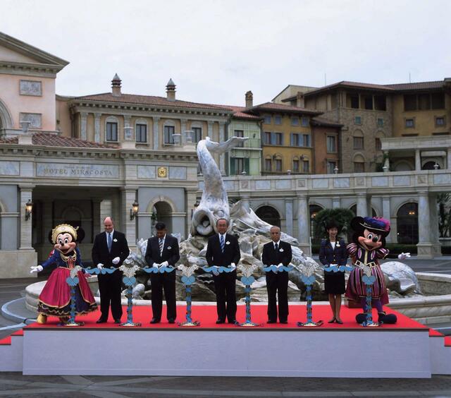 2001年9月4日「東京ディズニーシー・ホテルミラコスタ」オープン