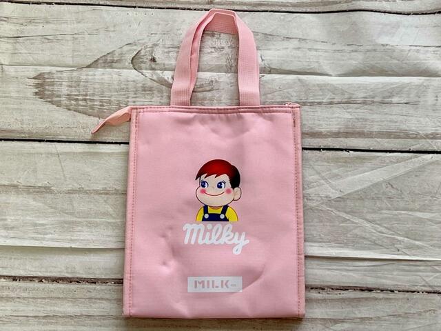 裏面にもイラスト入りなのがうれしいですね！