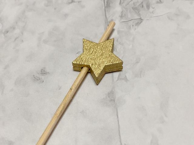 【ナチュラルキッチン】ピックスター　ゴールド12個入／税込110円