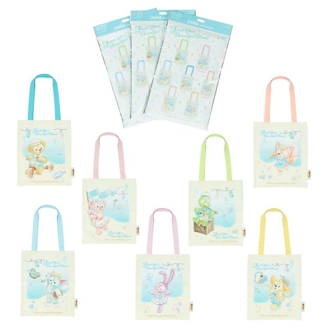 トートバッグ 1,500円｜東京ディズニーシー25周年「ダッフィー＆フレンズのファインド・ユア・ビューティフル・ブルー！」グッズ｜販売店舗：東京ディズニーシー「マクダックス・デパートメントストア」｜発売日：2026年4月14日（火）