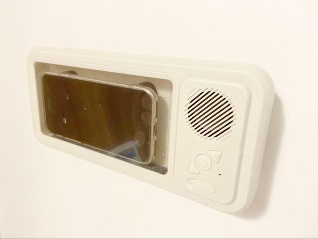 【3COINS スピーカー付き防滴スマホケース】お風呂での動画タイムのクオリティがこのケースのおかげで爆上がり！