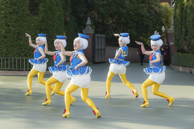 「クワッキーセレブレーション★ ドナルド・ザ・レジェンド!」のようす【「ディズニー・パルパルーザ“ドナルドのクワッキー・ダック!ダック!ダックシティ!”」】