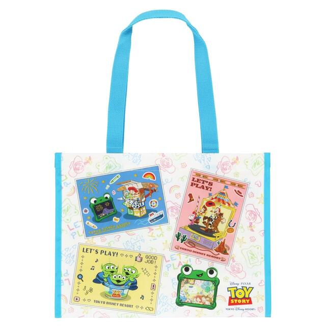 トートバッグ 800円|東京ディズニーリゾート「ファンタイム・ウイズ・トイ・ストーリー5」グッズ|販売店舗:東京ディズニーランド「グランドエンポーリアム」、東京ディズニーシー「エンポーリオ」|発売日:2026年7月1日(水)