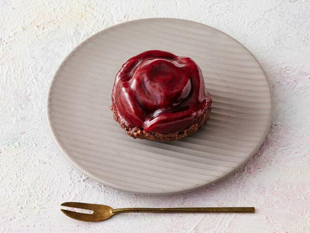 「ショコラローズ」＜1個 648円／petit gargantua（グランスタ東京）＞【GRANSTA VALENTINE’s DAY 2024】