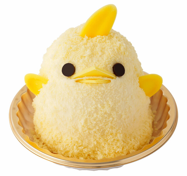 「ぴよりん」とは 愛知県の地元食材「名古屋コーチン」の卵を使ったプリンを、バニラの香り豊かなババロアで包み込み、粉末状にしたスポンジをまとわせた、ふんわり「ひよこ」の形に飾り付けた生スイーツです。名古屋駅構内の店舗と、愛知県春日井市内の製造工房併設店舗で販売しています。