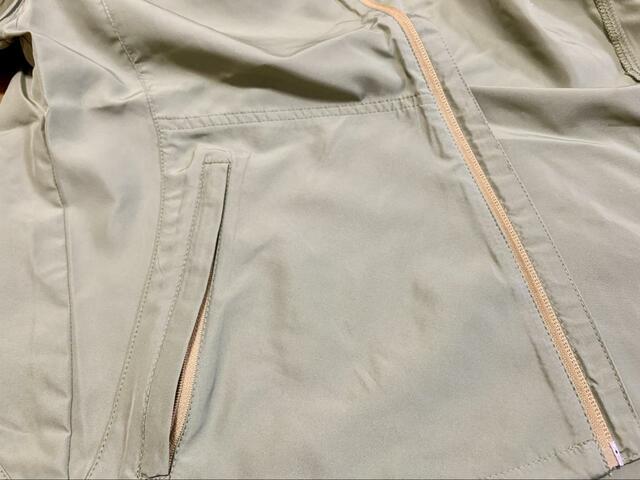 【ワークマン レディース 高撥水シェルジャケット】やさしい色合いのセージグリーン