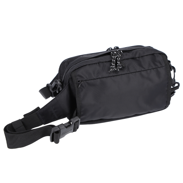 ウォーカーポーチ（ウルトラマン）価格：税込7,150円【「コールマン×ウルトラマン」コラボ】