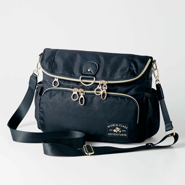 エンボス2WAYトラベルバッグ(ショルダーバッグ/リュックサック)「ミッキーモチーフ」|¥ 8,990 (税込)