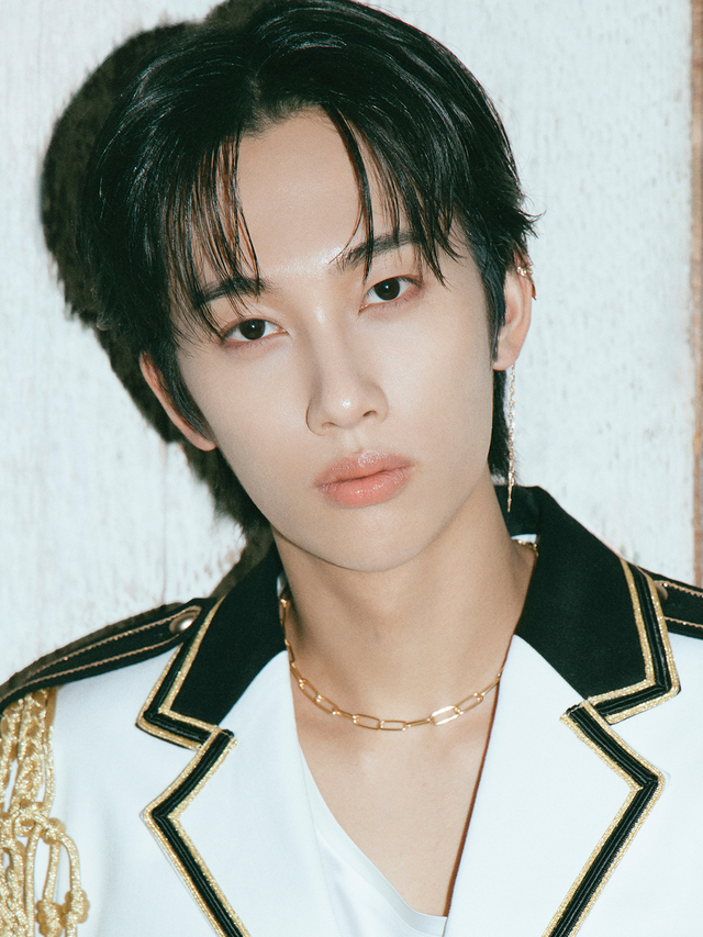 メジャー1stシングル『Beat it Beat it』　Cloud ver.　ギユン