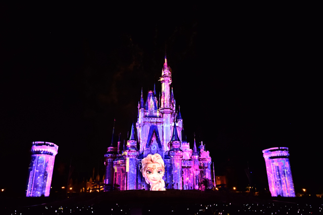 東京ディズニーランド「ワンス・アポン・ア・タイム～スペシャルウィンターエディション～」映画『アナと雪の女王』シーン全公開! ©Disney 55