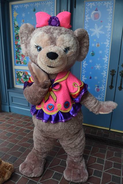 キャラクターグリーティング|香港ディズニーランド・リゾート