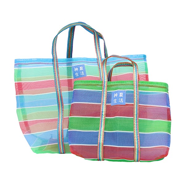 「【神農生活】レトロバッグ」<価格:(奥)税込996円/(手前)税込792円>【日本初上陸“台湾スイーツ”や人気の“台湾フード”が勢揃い!『你好!台湾展』大丸福岡天神店で初開催!】