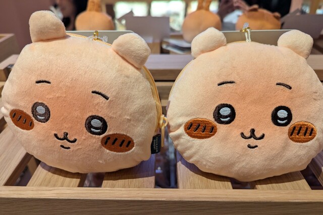 【ちいかわベーカリー】「パンみたいなおかおポーチ（ちいかわ）」1,760円