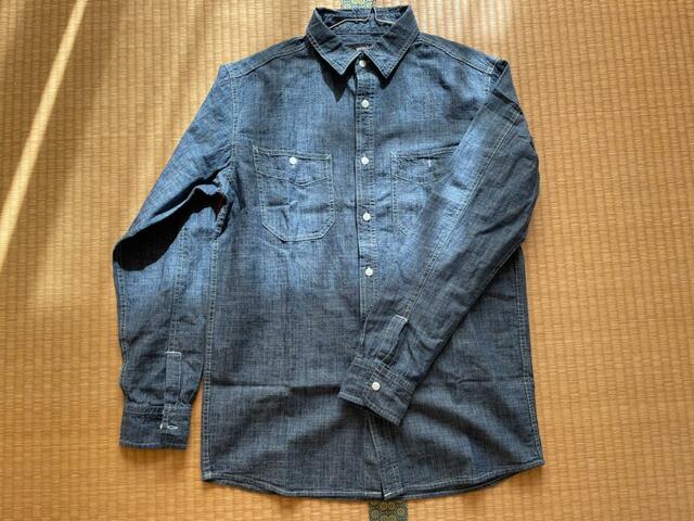 【ワークマン コットンスラブシャンブレー長袖シャツ】ちょっとヴィンテージっぽいカラーが可愛い
