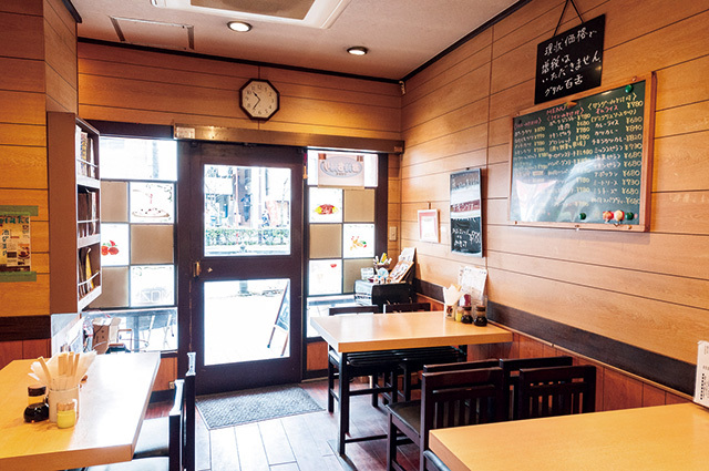 グリル 百舌（東京／池袋） 内観