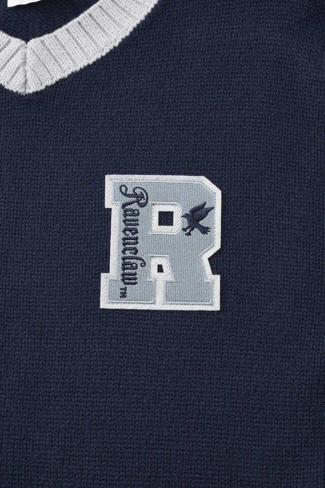 KIDS ジャカードセーター ¥2,290|GU「ハリー・ポッター」スペシャルコレクション