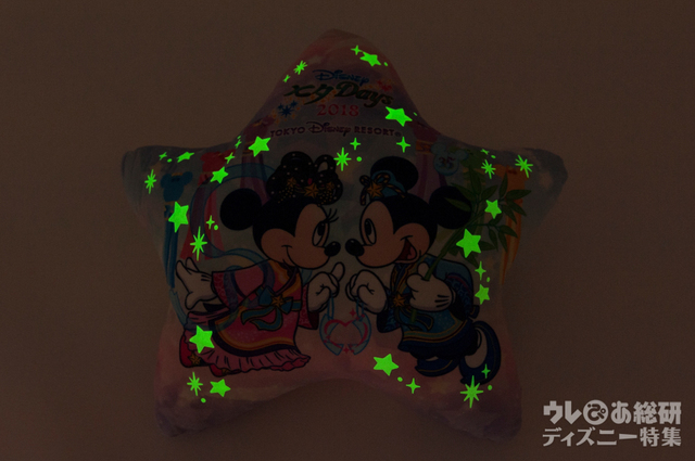 クッション 2,800円|縦約40×横約43×厚さ約15cm|東京ディズニーリゾート「ディズニー七夕デイズ」