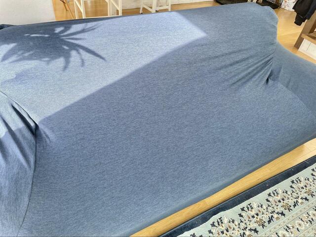 【ニトリ　肘付ストレッチソファカバー3人掛け用】カバーをかけるだけでまるで新品のようなソファに