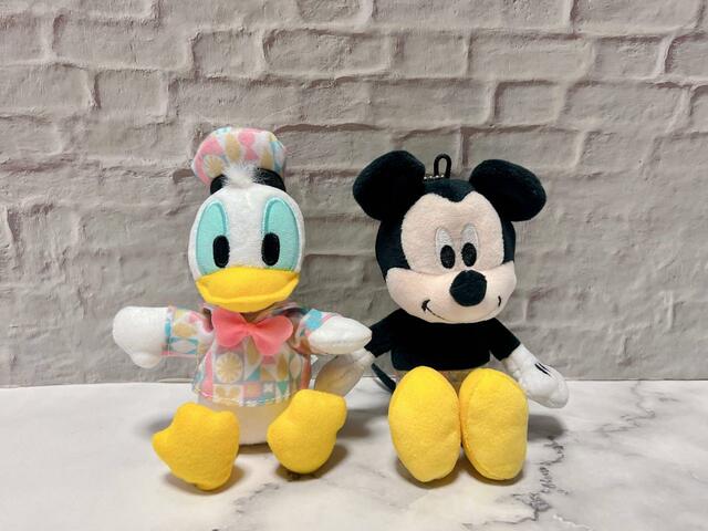 お座りできるのでデスクに飾っても◎