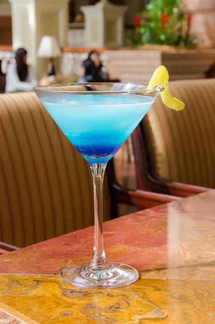 東京ディズニーランドホテル ドリーマーズ・ラウンジ「ディス・イズ・ラヴ」©Disney 