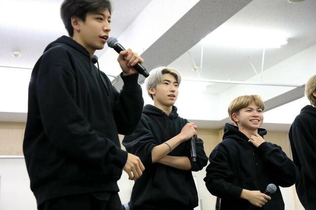 MCリハ中のNAGATO、MASAYA、TAKERU