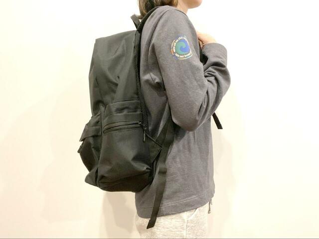 【coca トラベルバックパック】メンズ向けのアイテムですが、女性でも違和感なく使えます