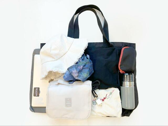【THE NORTH FACE ザショッパーバッグ】ノートPCや着替え、洗面グッズなどかさばる荷物も余裕で収納できます