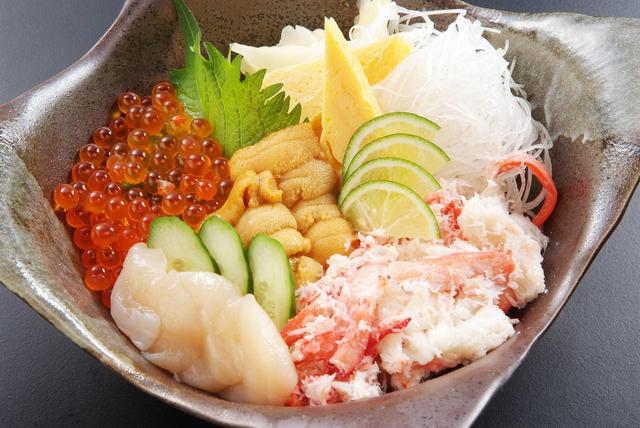 海鮮丼