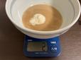 【豆乳プリン】小数点第一位を表示しない秤なので、ほぼ目分量