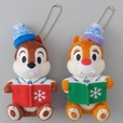 ぬいぐるみバッジセット（チップ、デール）¥2,800｜東京ディズニーランド「クリスマス・ファンタジー」（2016年）スペシャルグッズ