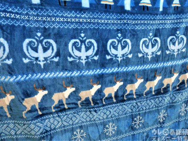 アナと雪の女王 フリースブランケット ¥6,000(税込み)