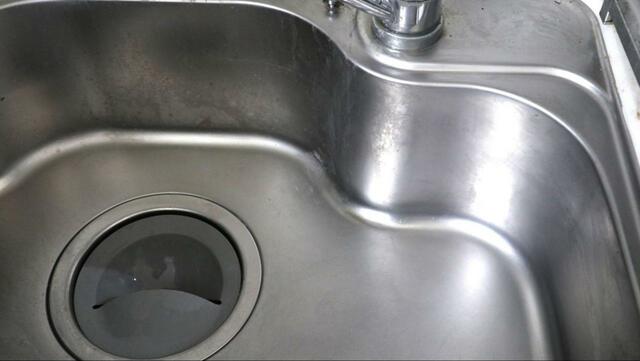 【ダイソー 多目的クレンザー 150g】角にものすごい光沢が！