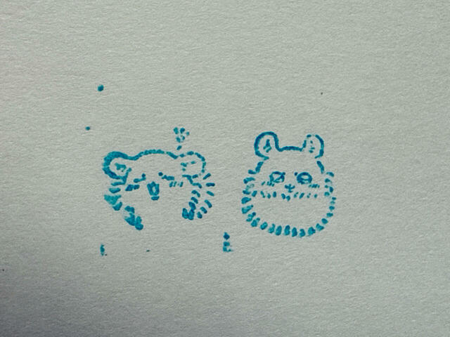 【ちいかわ スタンプブック】ちいハチうさの次に種類が多いモモンガ。あざとかわいさがしっかり表現されています！