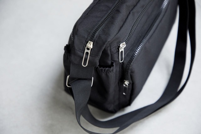 つまみやすい引き手