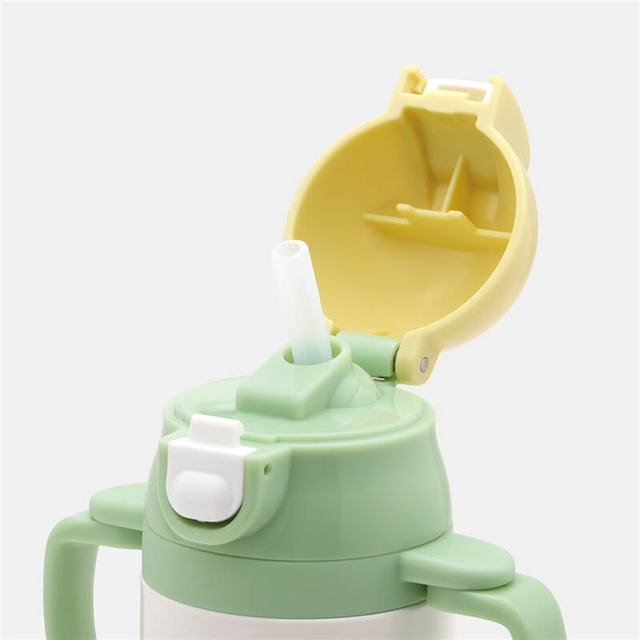 [350ml]超軽量ストローステンマグ プーさん／ピクニック｜3,850円 （税込）