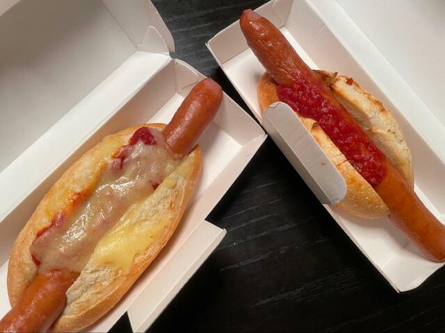 【ミスタードーナツ　ホットドッグ】ミスドではホットドッグを売っています