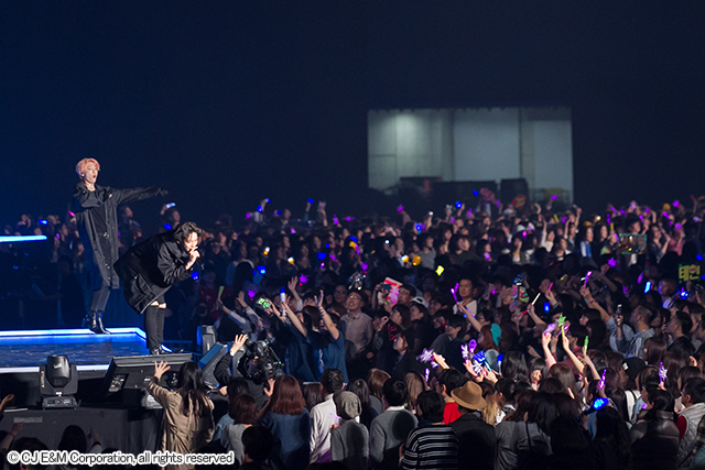 WINNER 『KCON 2016 Japan』4月9日@幕張メッセ国際展示ホール7,8ホール