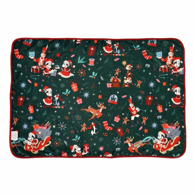ミッキー＆フレンズ ブランケット リバーシブル 巾着入り DISNEY CHRISTMAS 2022 4,400円
