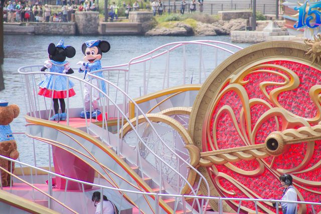 オチェーアノ ブッフェまたはシルクロード コース時のテラスからのクリスタル・ウィッシュ・ジャーニー