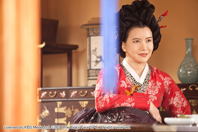 『王の顔』　Licensed by KBS Media Ltd. © 2014 The King's Face SPC. All rights reserved.