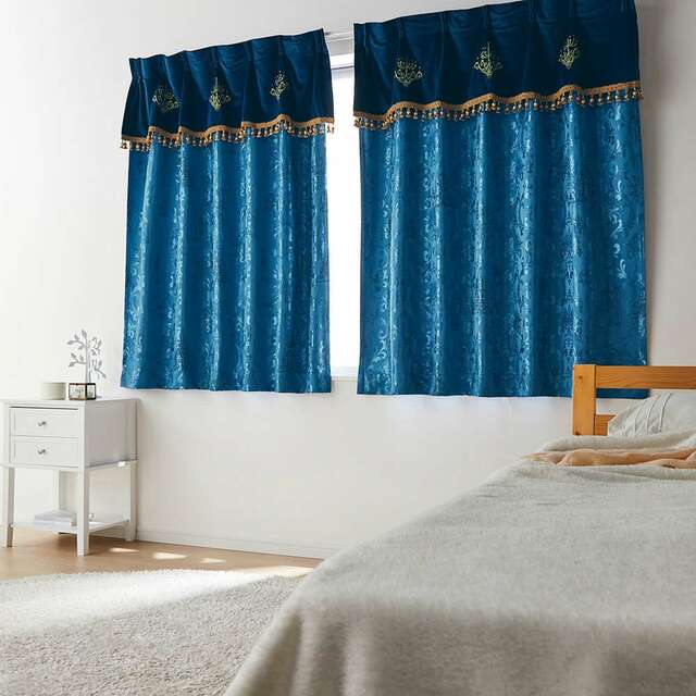 贅沢仕上げの遮光・遮熱カーテン「美女と野獣」|¥14,900~ 19,900 (税込)