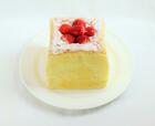 プレミアムミルキークリームシフォン（練乳苺）