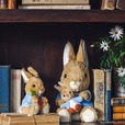 【ピーターラビット×Afternoon Tea】チャーミングなピーターラビットのぬいぐるみ