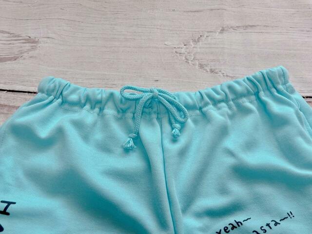 【ちいかわ×アベイル】ウエストはゴムで、紐付きなので調整が可能なのがうれしいポイント！