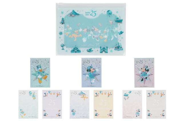 メモ&スライドジップケース 1,500円｜「東京ディズニーシー25周年“スパークリング・ジュビリー”」スペシャルグッズ｜販売店舗：東京ディズニーシー「エンポーリオ」｜発売日：2026年4月8日（水）