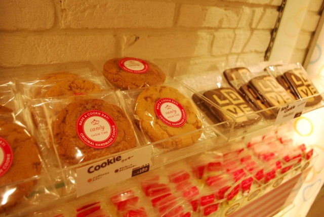 CANDY SHOW TIME：キャンディー以外のスイーツも