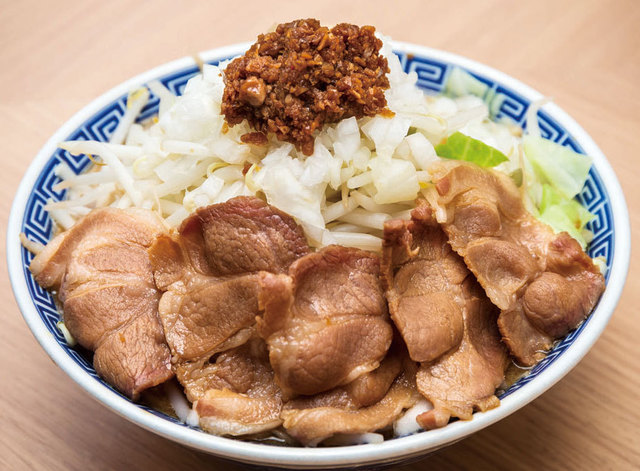 炎神 角ふじ　角ふじらーめん730円