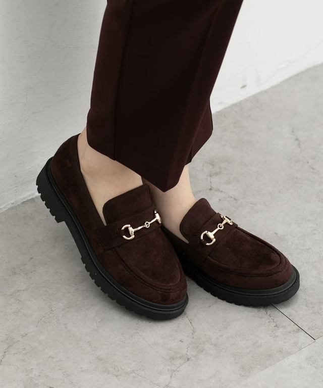 「ボリュームローファー」3,280円（税込）