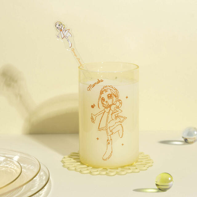 カラーストレートグラス 2,200円、アクリルマドラー 770円