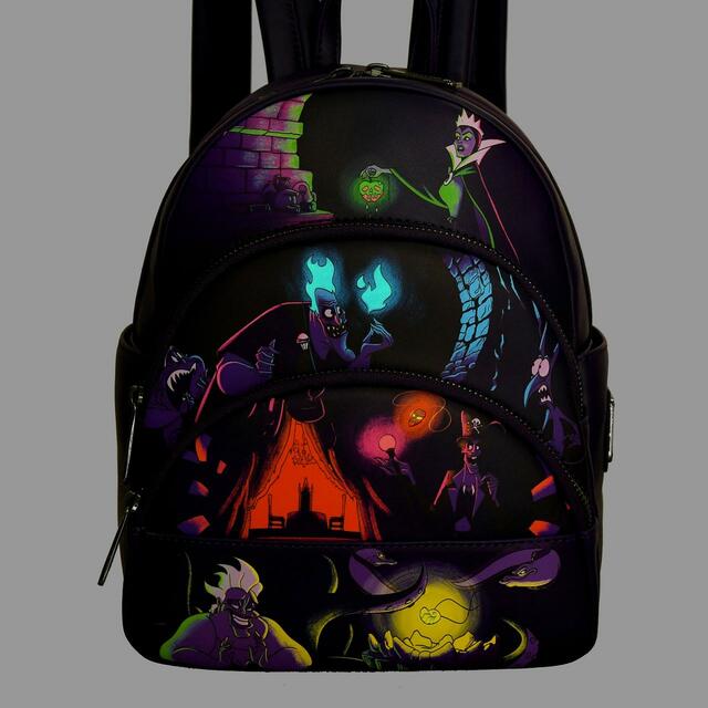 【Loungefly】ディズニーヴィランズ リュックサック・バックパック 2段ポケット モチーフ 13,200円